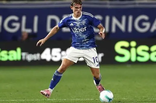 电竞比分网-帕斯是本赛季五大联赛唯一一位参与球队联赛全部进球的球员